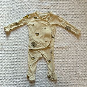 Bonsie footie pajama 0-3 months